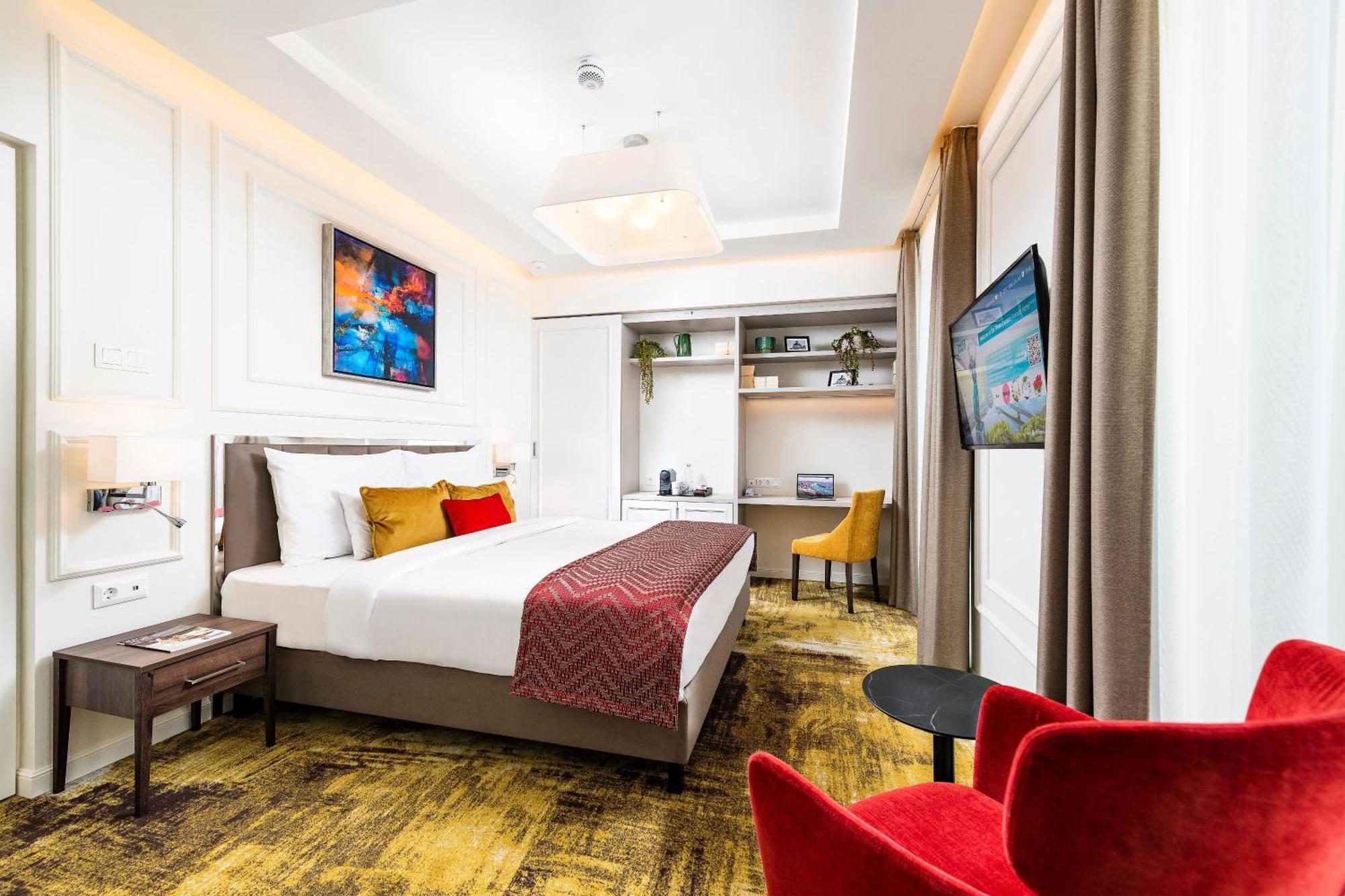 Hotel Three Corners Avenue 4*